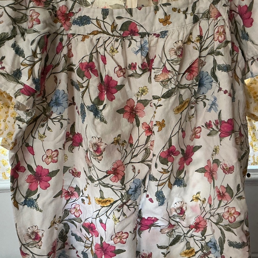 Floral square neck top